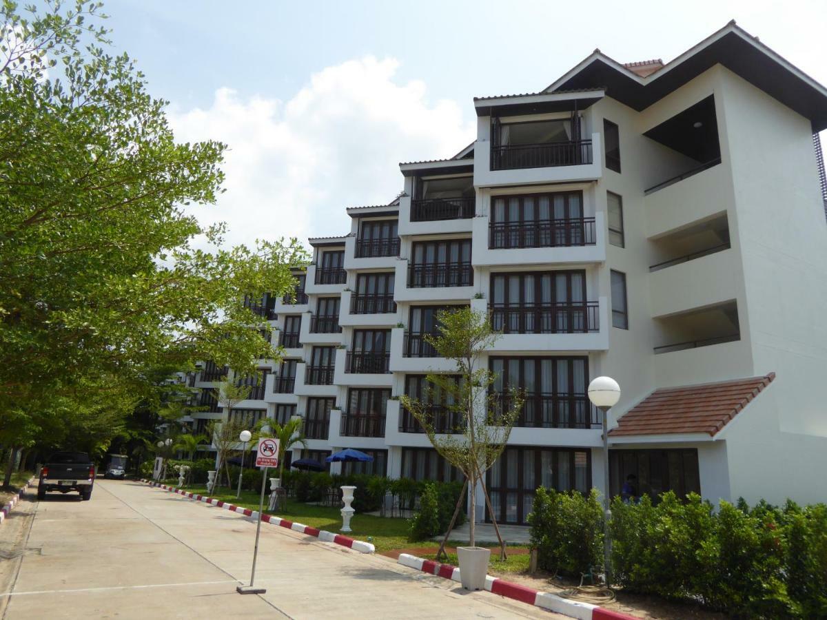 The Orchid Beach Resort @ VIP Chain Resort Ban Phe Exterior foto