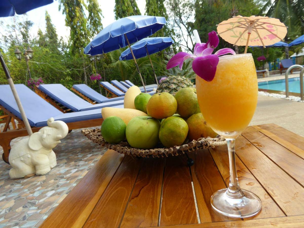 The Orchid Beach Resort @ VIP Chain Resort Ban Phe Exterior foto